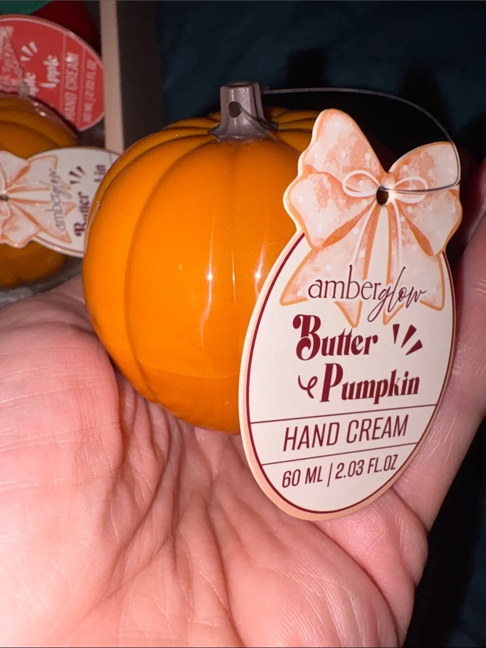 Amber Glow - Butter Pumpkin Scented Hand Cream - 🎃 2.03 fl oz